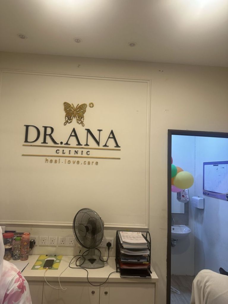 KLINIK DR. ANA PARIT BUNTAR