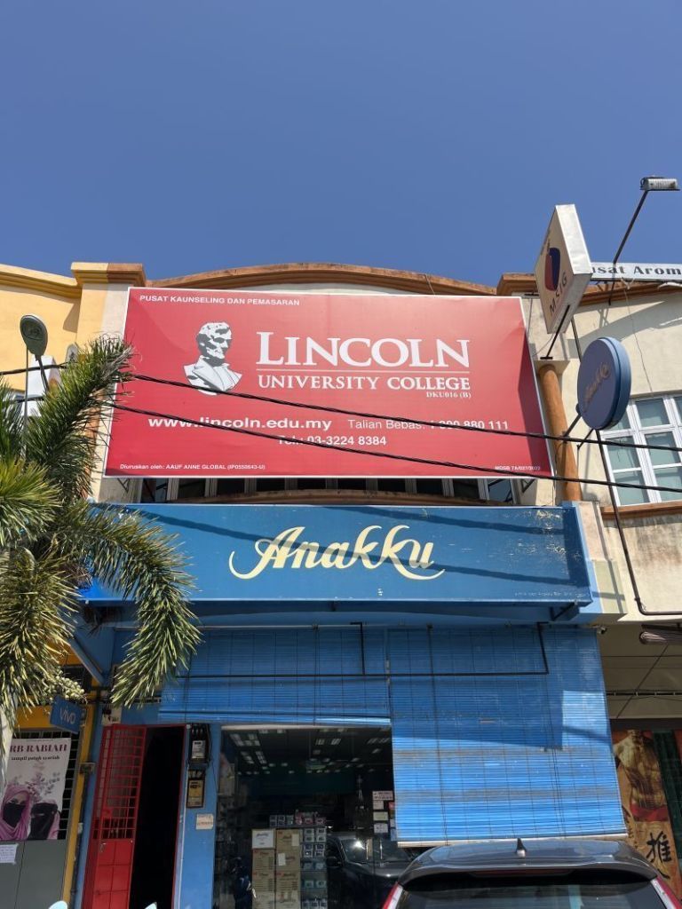 Pejabat Urusan Dan Kaunseling Lincoln University College